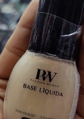 BASE LIQUID FOUNDATION (PW)